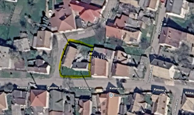 Eladó családi ház, Szigetváron 12.5 M Ft, 2 szobás