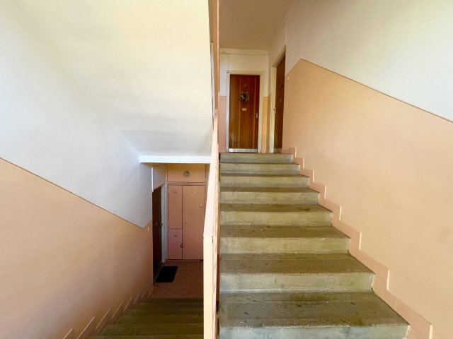 Eladó téglalakás, Gyulán 28.5 M Ft, 1+2 szobás