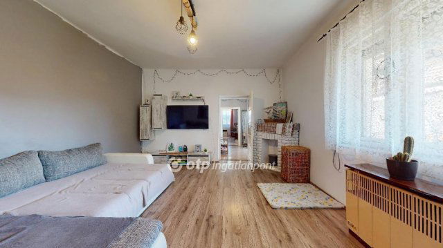 Eladó családi ház, Mezőkövesden 29.9 M Ft, 2 szobás