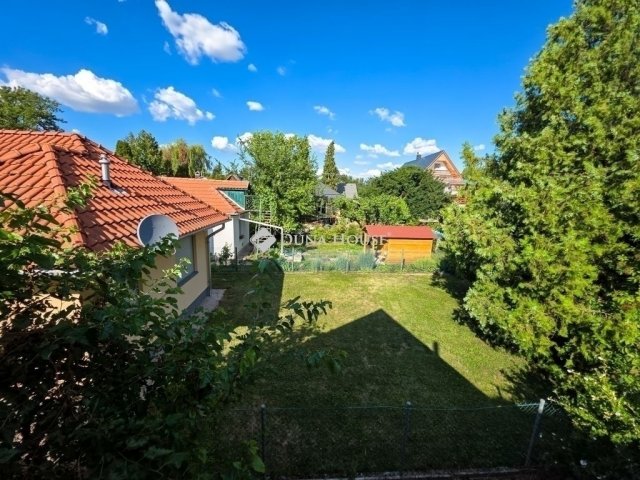 Eladó ikerház, Velencén 84.9 M Ft, 4 szobás