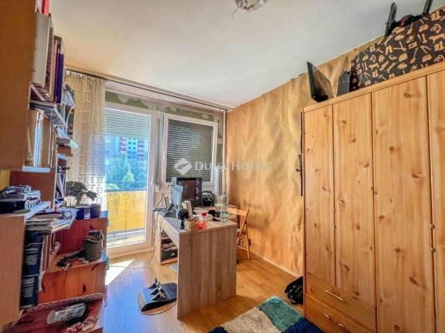 Eladó panellakás, Budapesten, XX. kerületben 62.5 M Ft, 3 szobás