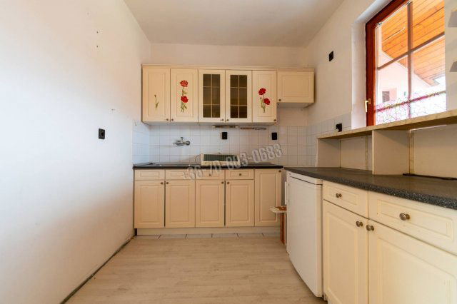 Eladó téglalakás, Mosonmagyaróváron 49.9 M Ft, 3 szobás