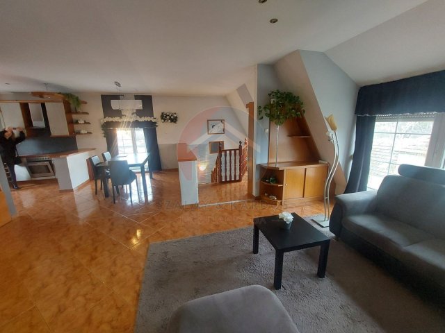 Eladó családi ház, Fertődön 99.8 M Ft, 6 szobás