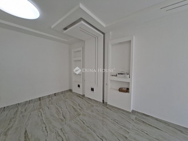 Eladó családi ház, Hatvanban 89 M Ft, 4 szobás