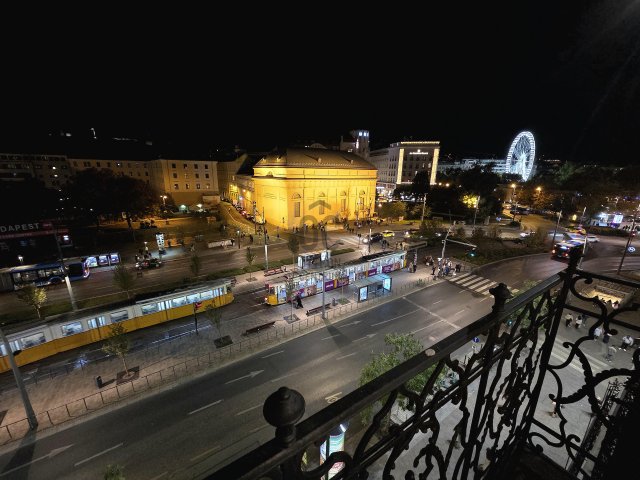 Eladó téglalakás, Budapesten, VII. kerületben 159 M Ft, 4 szobás