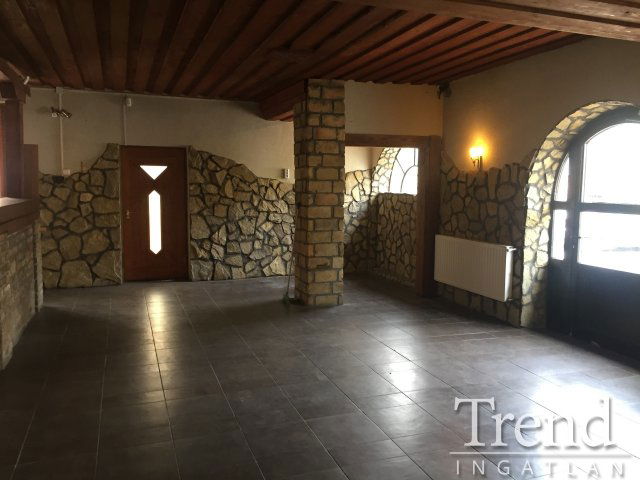 Kiadó téglalakás, albérlet, Dunaújvárosban 400 E Ft / hó