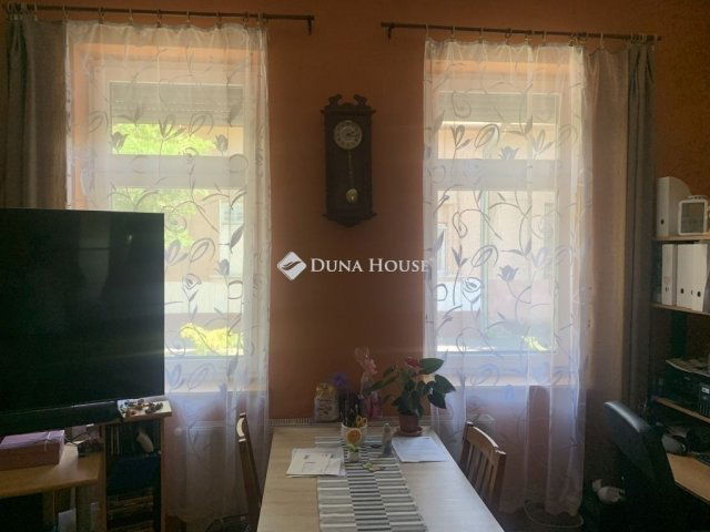 Eladó családi ház, Budapesten, XVIII. kerületben 74.99 M Ft