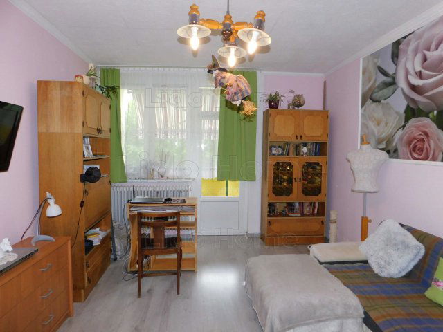Eladó téglalakás, Keszthelyen 35.4 M Ft, 2 szobás