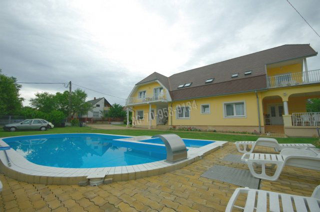 Eladó hotel, Gyenesdiáson 179 M Ft, 12 szobás