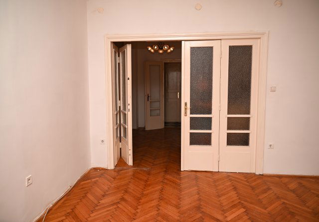 Eladó téglalakás, Budapesten, VII. kerületben 114 M Ft, 3 szobás