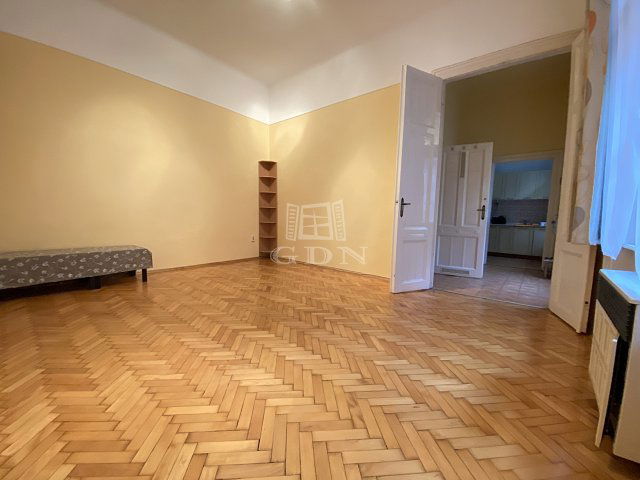 Eladó téglalakás, Budapesten, VIII. kerületben 72.9 M Ft