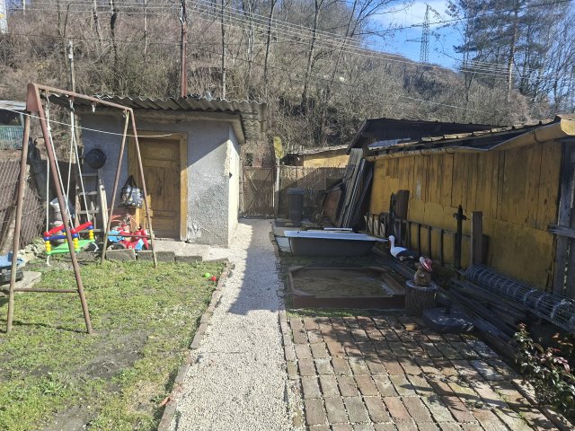 Eladó téglalakás, Salgótarjánban 11.99 M Ft, 2 szobás