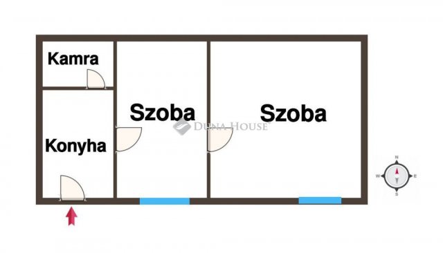 Eladó családi ház, Kiskunfélegyházán 5.5 M Ft, 2 szobás