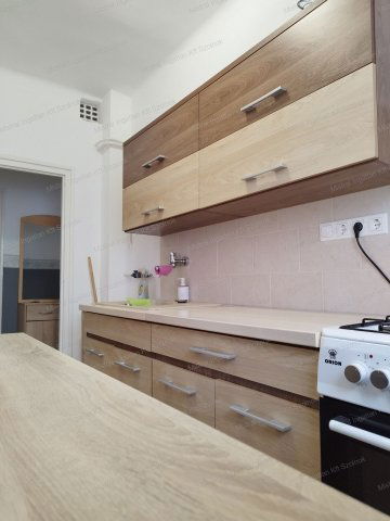 Eladó téglalakás, Szolnokon 34.9 M Ft, 2+1 szobás