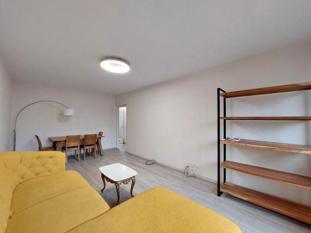 Eladó panellakás, Szegeden, Székely soron 54.9 M Ft, 2 szobás