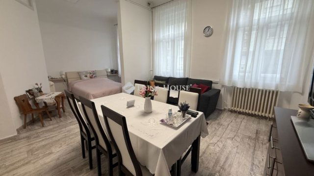 Eladó téglalakás, Szombathelyen 31.7 M Ft, 2 szobás