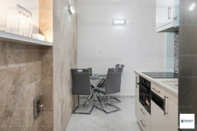 Kiadó téglalakás, albérlet, V. kerületben, Október 6. utcában