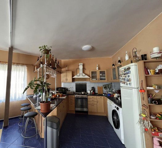 Eladó családi ház, Abonyban 74 M Ft, 3 szobás