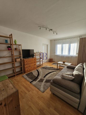 Kiadó panellakás, albérlet, XV. kerületben, Kőrakás parkban