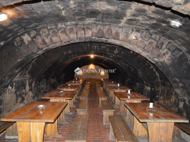 Eladó üzlethelyiség, Tokajban 269 M Ft / költözzbe.hu