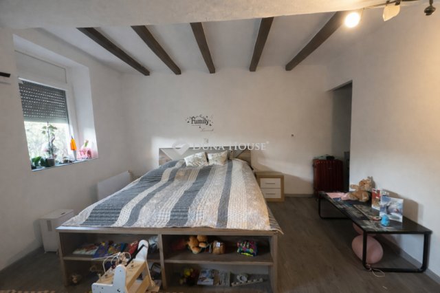 Eladó családi ház, Hódmezővásárhelyen 39.9 M Ft, 4 szobás