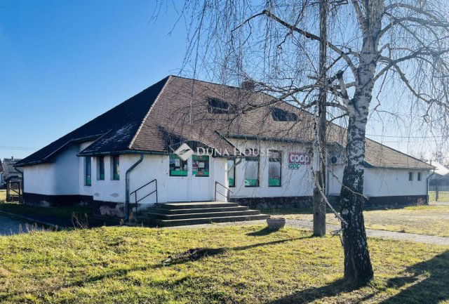 Kiadó üzlethelyiség, Körmenden, Somogyi Béla utcában