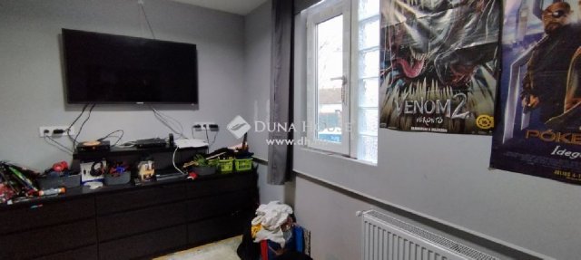 Eladó családi ház, Tápiószecsőn 59.9 M Ft, 6 szobás