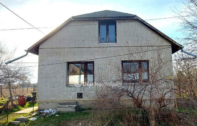Eladó családi ház, Szelevényen 20.499 M Ft, 3 szobás