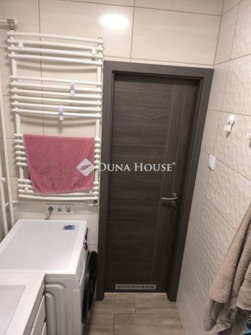 Eladó téglalakás, Budapesten, XX. kerületben 82.9 M Ft, 3 szobás