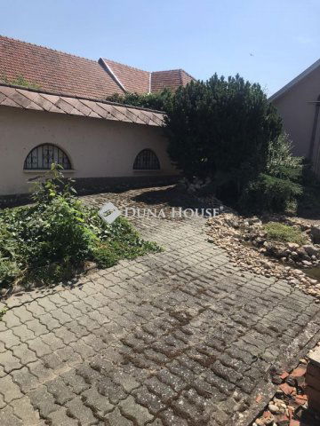 Eladó családi ház, Ceglédbercelen 95 M Ft, 5 szobás