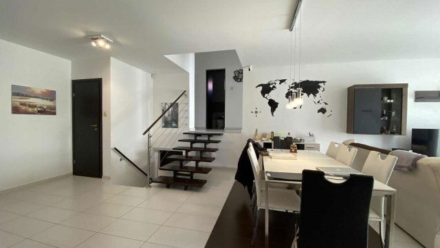 Eladó családi ház, Hajdúsámsonon 112.6 M Ft, 4 szobás