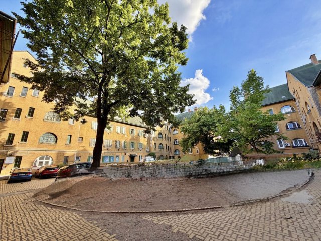 Eladó téglalakás, Budapesten, XV. kerületben 99.9 M Ft, 4 szobás