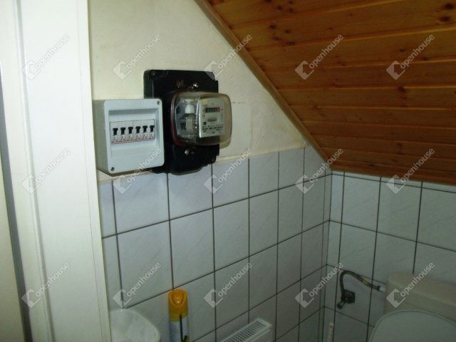 Kiadó téglalakás, albérlet, Pacsán 120 E Ft / hó, 1 szobás