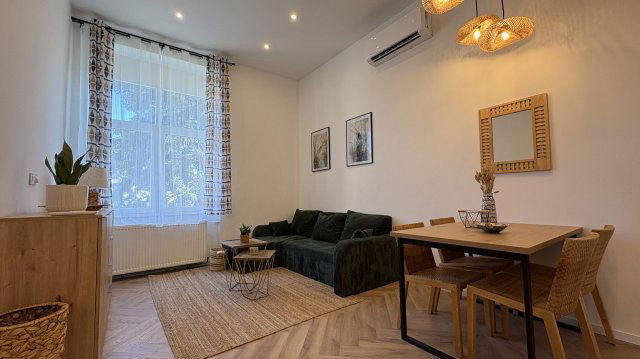 Kiadó téglalakás, albérlet, Debrecenben 250 E Ft / hó, 2 szobás