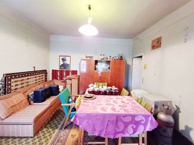 Eladó családi ház, Nyíradonyban 15.99 M Ft, 2 szobás