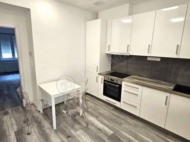 Kiadó téglalakás, albérlet, VII. kerületben, Kertész utcában