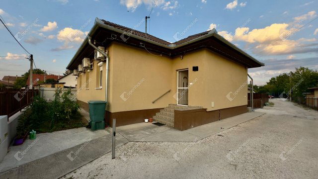 Eladó téglalakás, Monoron 84.9 M Ft, 4 szobás