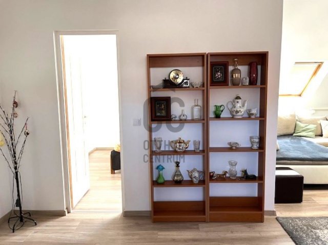 Kiadó téglalakás, albérlet, Pakson 320 E Ft / hó, 4 szobás