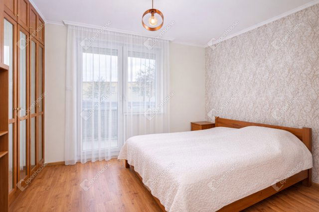 Eladó téglalakás, Szegeden 87.9 M Ft, 3 szobás