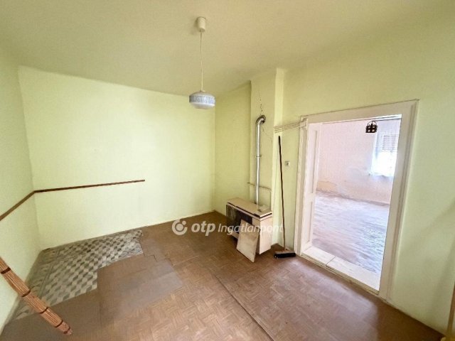 Eladó családi ház, Kálban 14.9 M Ft, 3 szobás