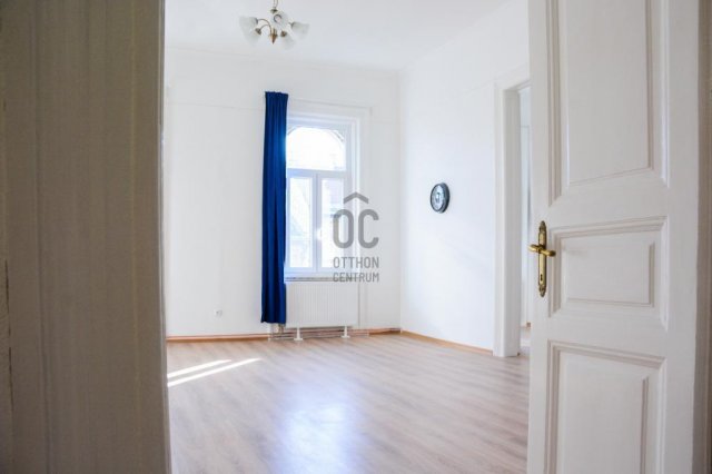 Eladó téglalakás, Budapesten, VII. kerületben 110 M Ft, 3 szobás