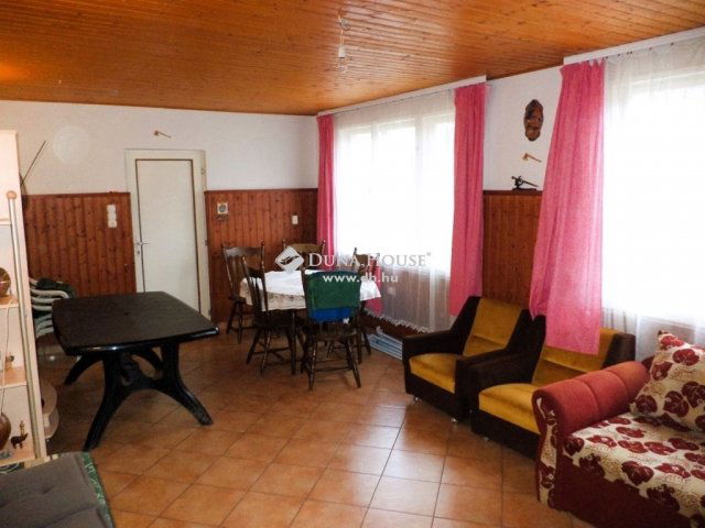 Eladó családi ház, Velencén 43.5 M Ft, 2 szobás