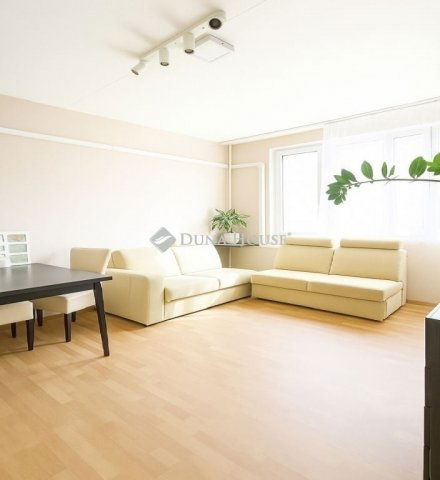 Eladó panellakás, Budapesten, XV. kerületben 68 M Ft, 2+2 szobás