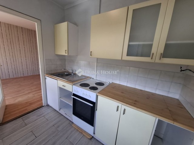 Kiadó panellakás, albérlet, Budapesten, IV. kerületben, 1 szobás