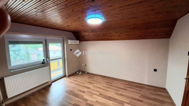 Eladó családi ház, Kecskeméten 64.9 M Ft, 3 szobás