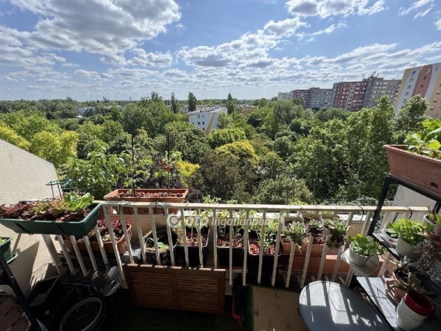 Eladó panellakás, Budapesten, III. kerületben 71.9 M Ft, 2 szobás