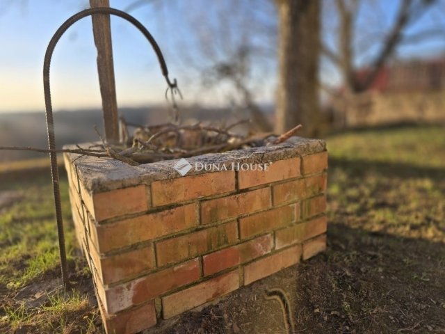 Eladó családi ház, Gyódon 16.49 M Ft, 2 szobás