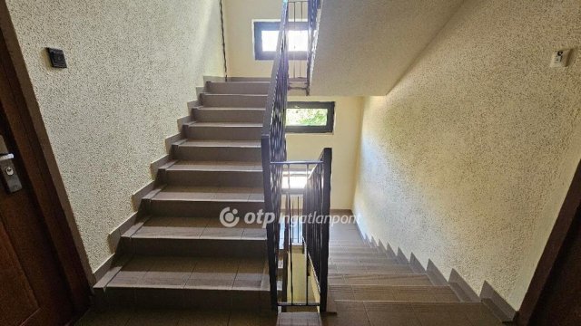 Eladó panellakás, Budapesten, XXI. kerületben 70.9 M Ft