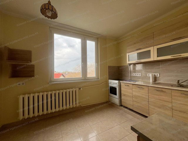Kiadó téglalakás, albérlet, Oroszlányban 150 E Ft / hó