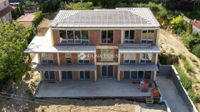 Eladó téglalakás, Budapesten, XI. kerületben 244.2 M Ft